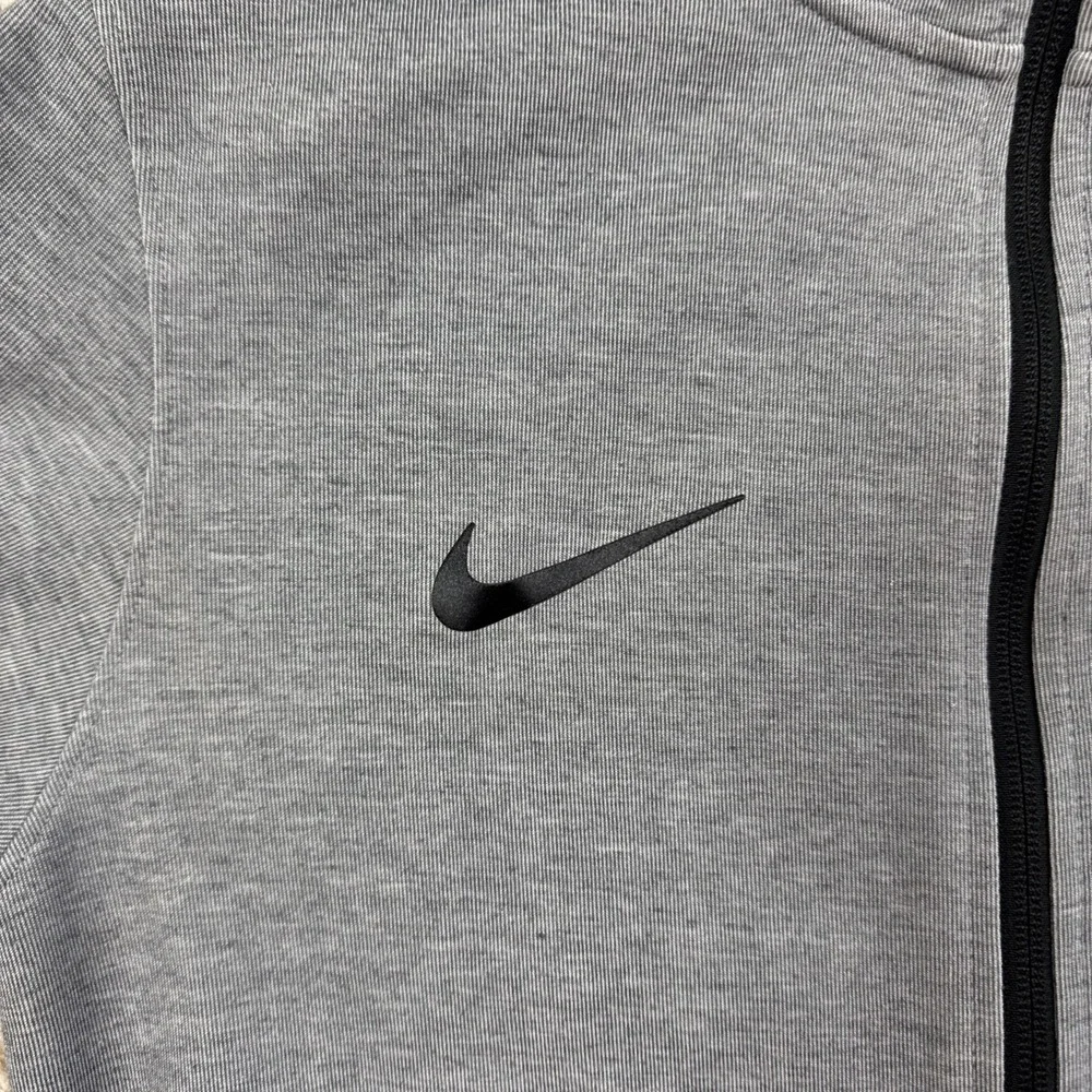 Nike **see photos